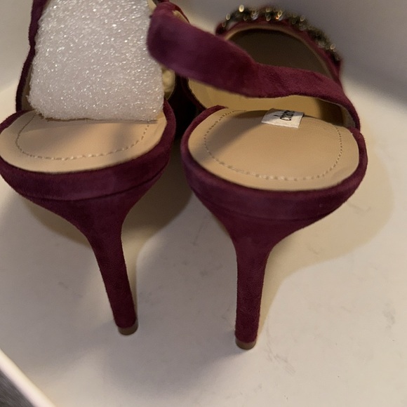 Charles David “Reeling” pump in mahogany size 11 NWOB - Picture 4 of 4